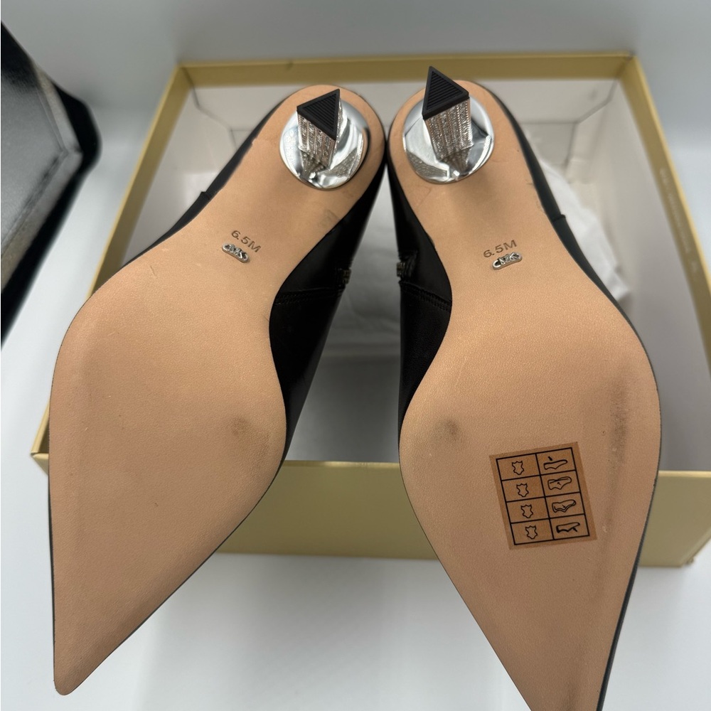 Michael Kors Black Leather Ankle Boots with Crystal Heel - 6.5 Womens - Picture 6 of 7